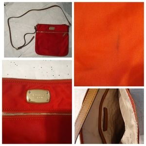 Red crossover body MK purse